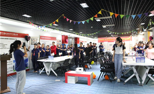 共悅生辰溫暖同行丨成都中建材舉辦第二、三季度員工生日會(huì)